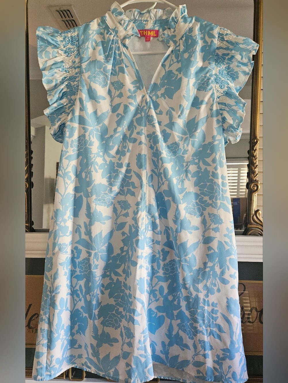 THML Blue & White Floral Ruffle Flutter Sleeve Shift Dress Medium - Picture 1 of 8